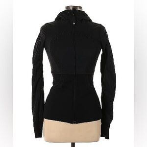 Lululemon zip up hoodie, fitted, size 6